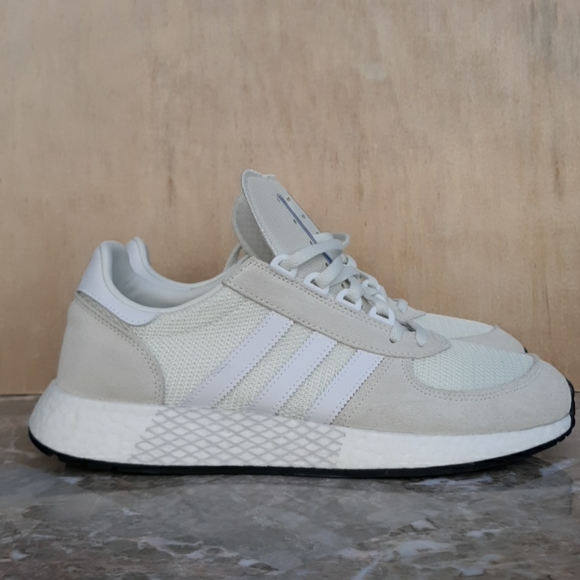 Adidas Originals Marathon Tech US9½ NWT - Picture 2 of 7